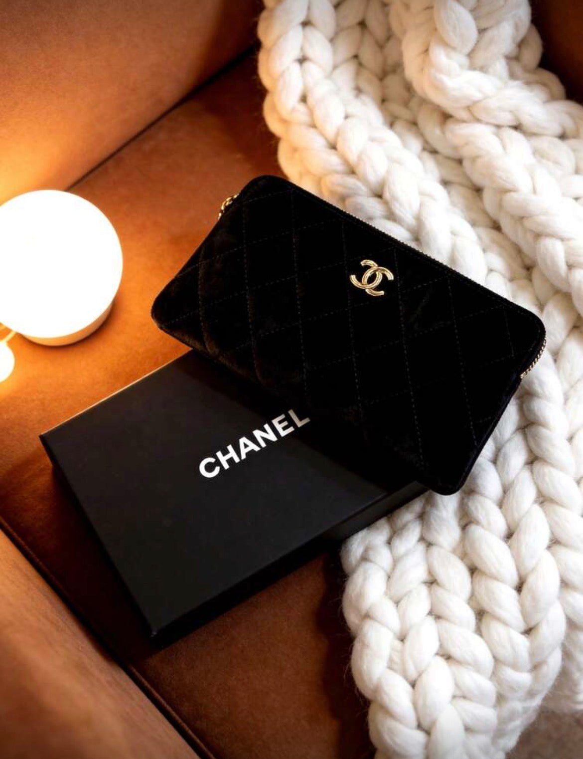 CHANEL Large Pink Travel Makeup Bag Set