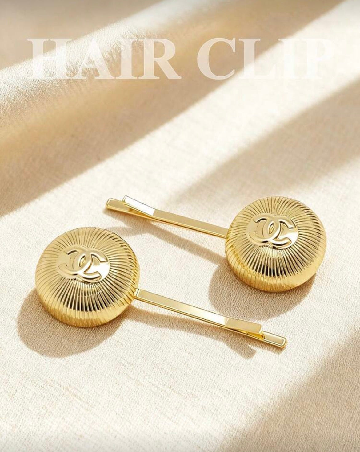 CHANEL Gold Round Hair Clip – Y2K Edition